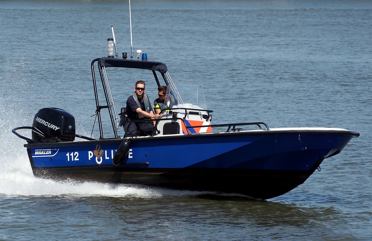 speed boat police boat free photo