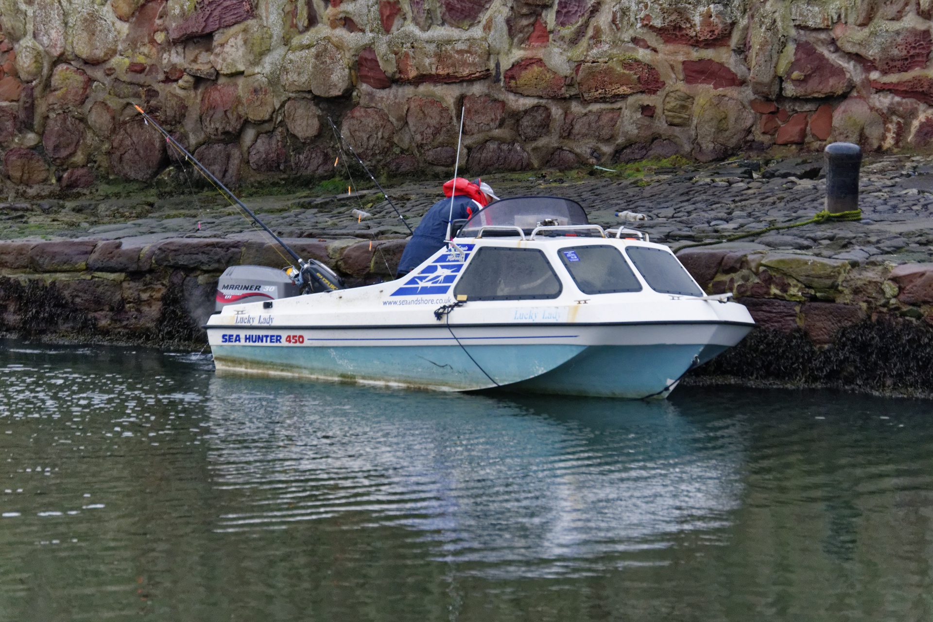 speed boat fisherman angler free photo