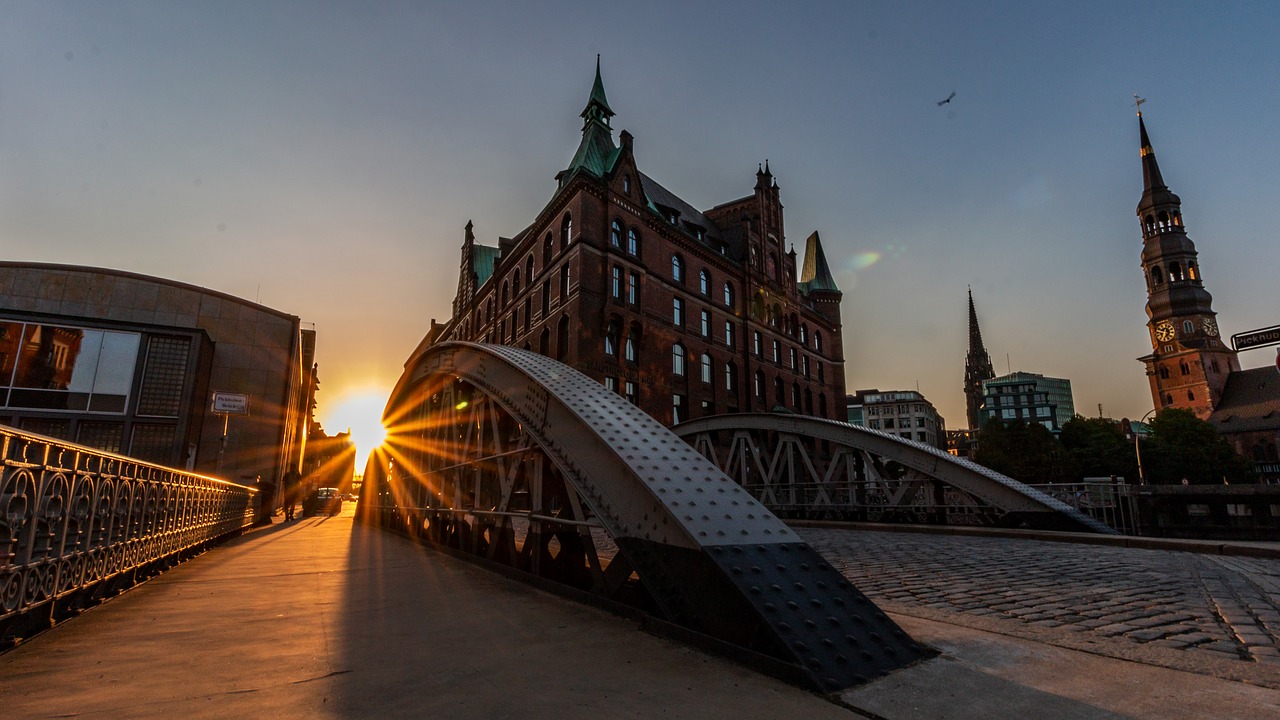 speicherstadt  hamburg  architecture free photo