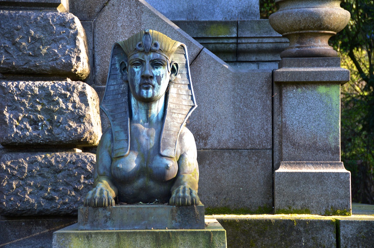 sphinx tomb statue free photo