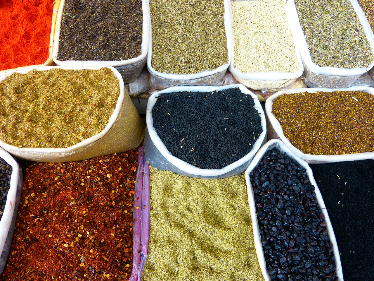 spices market bazar free photo