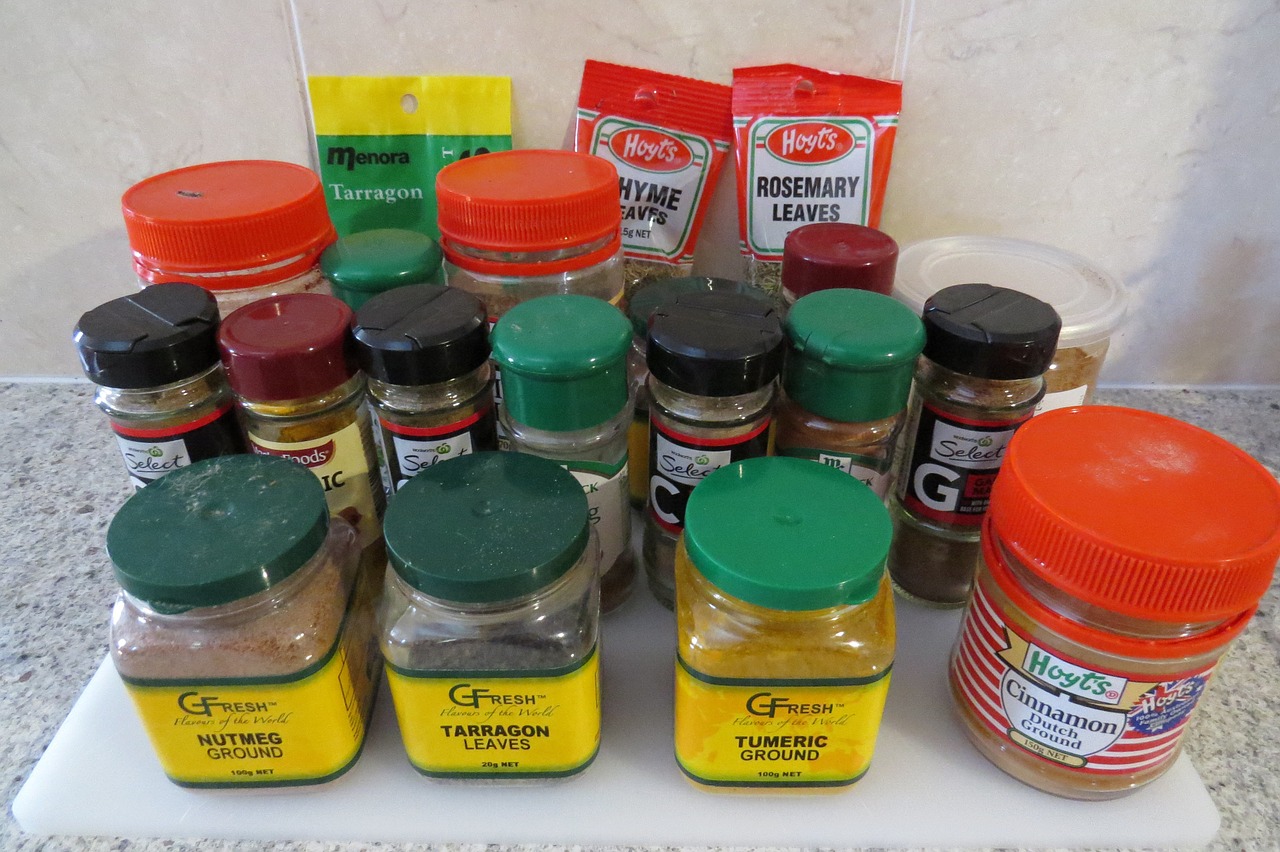 spices turmeric powders free photo