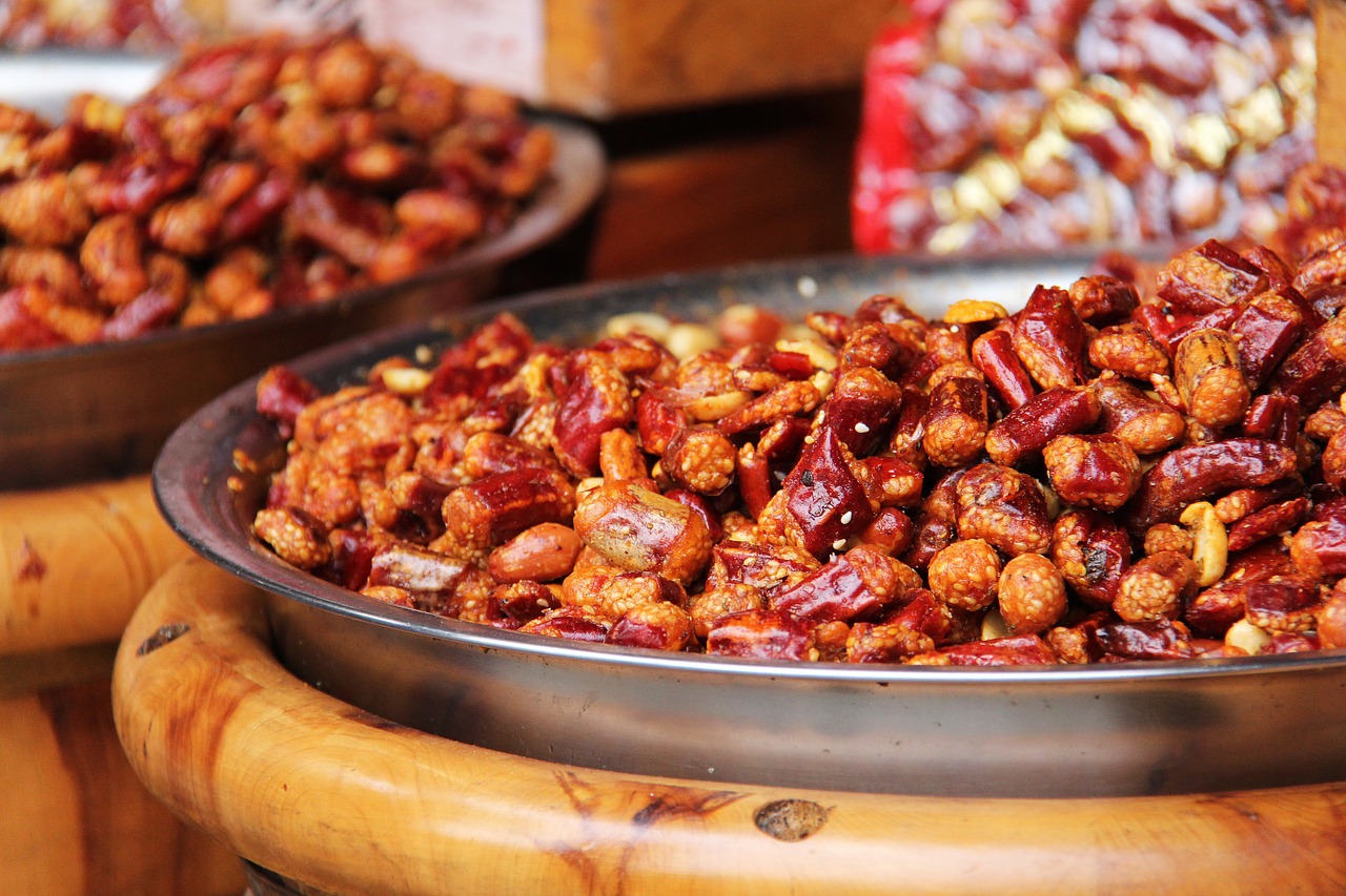 spicy fried peanuts dry chili free photo