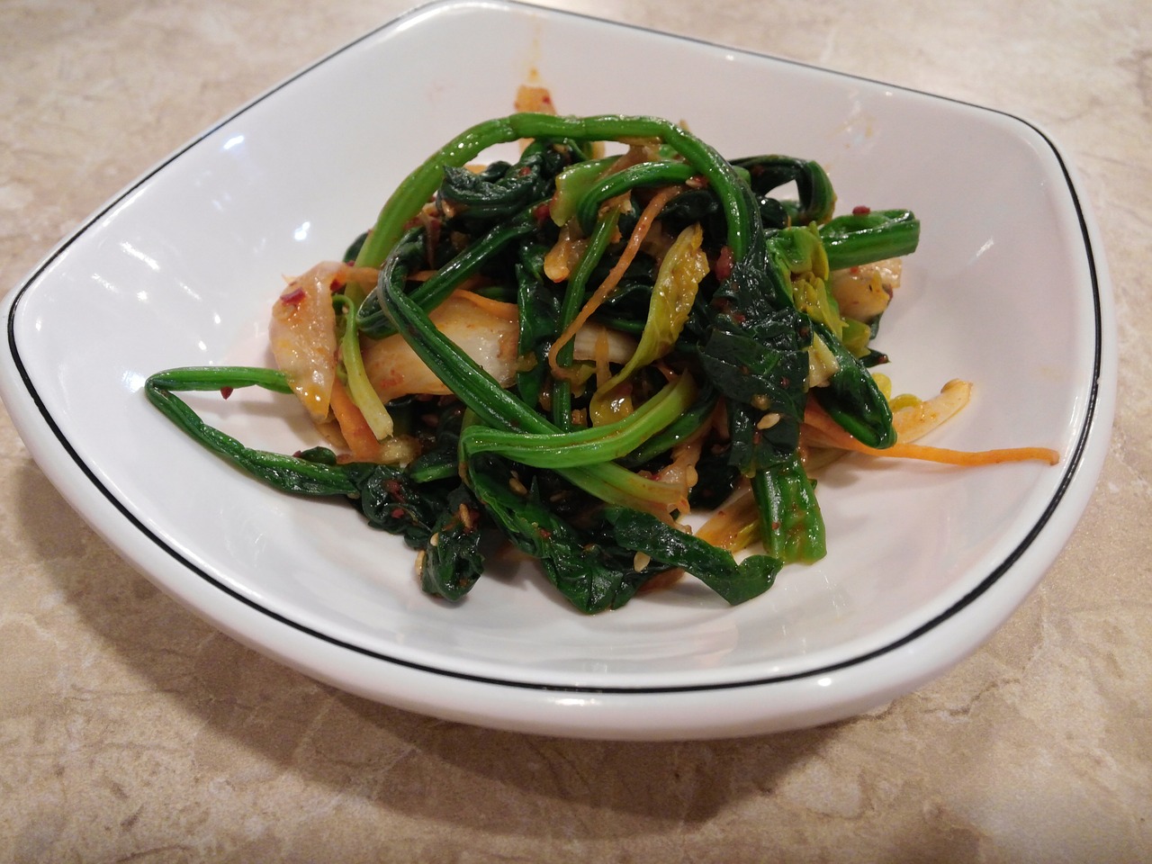 spinach side dish vegetable free photo