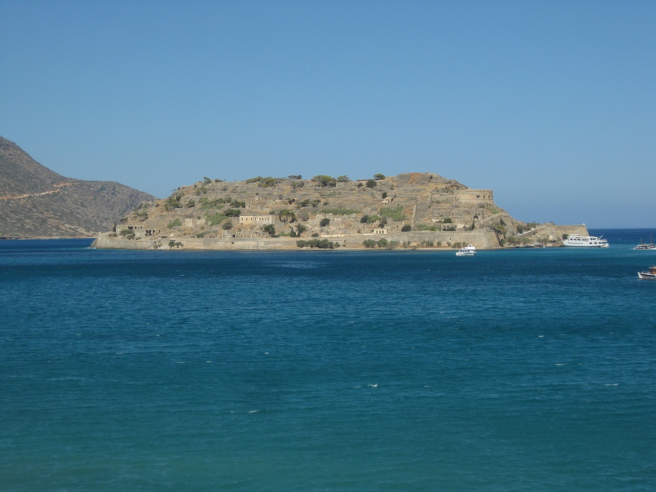 spinalonga leprosy island crete free photo