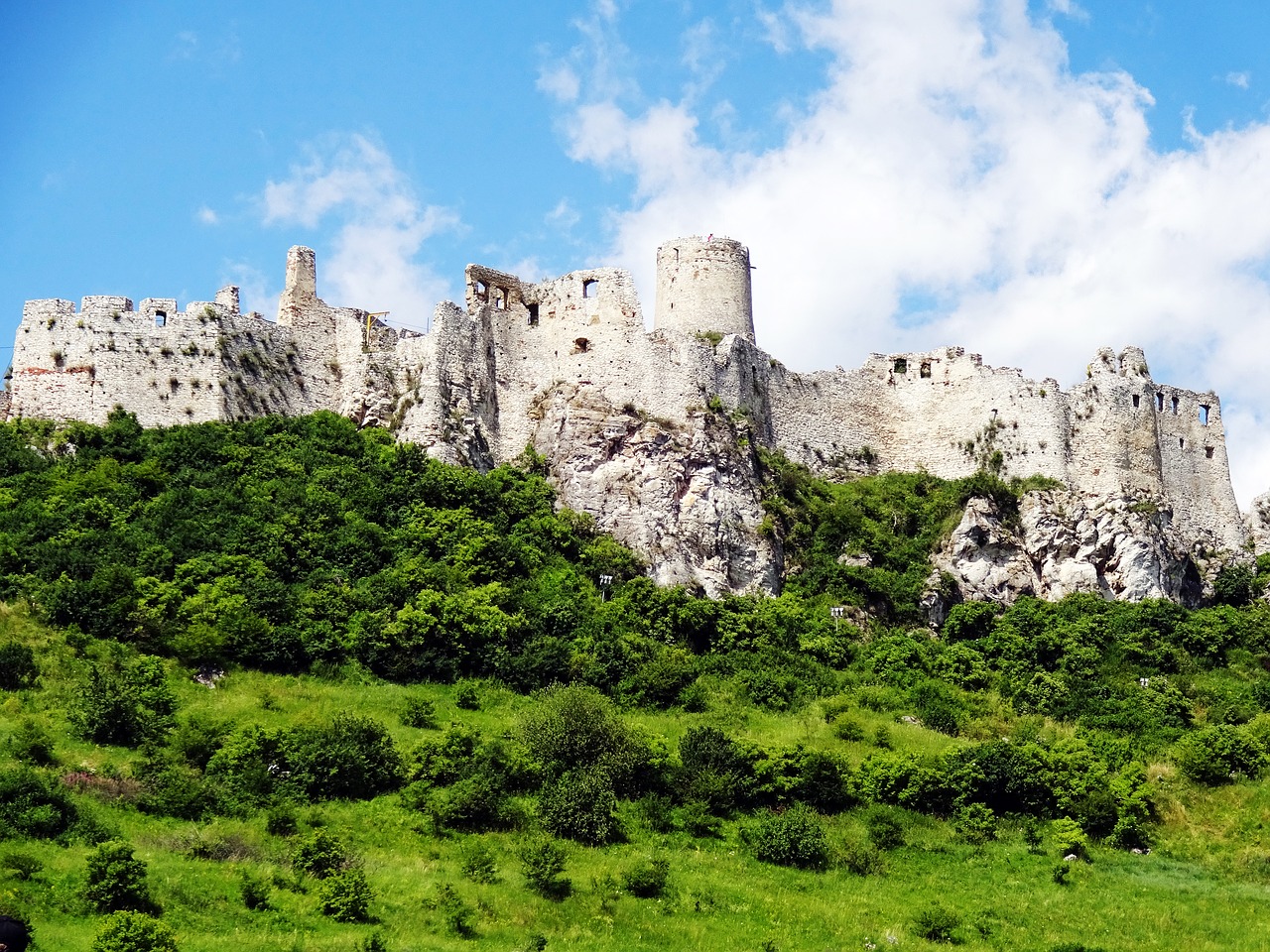 spis castle slovakia unesco free photo