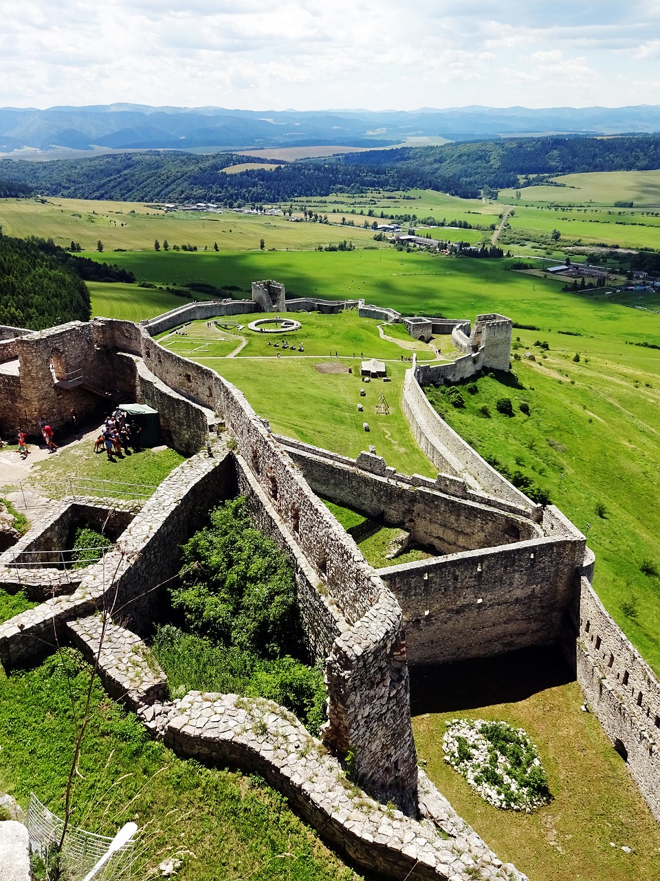 spis castle slovakia unesco free photo