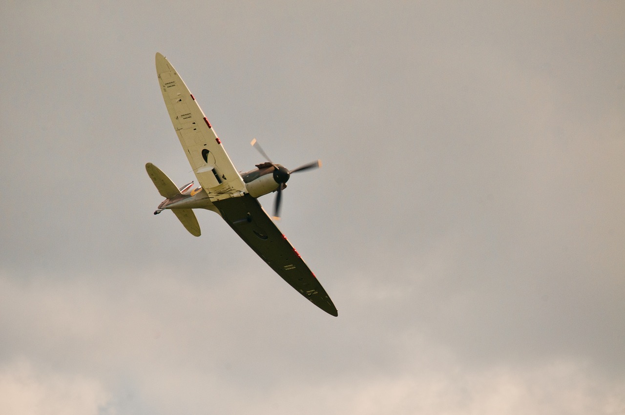 spitfire airshow ww2 free photo