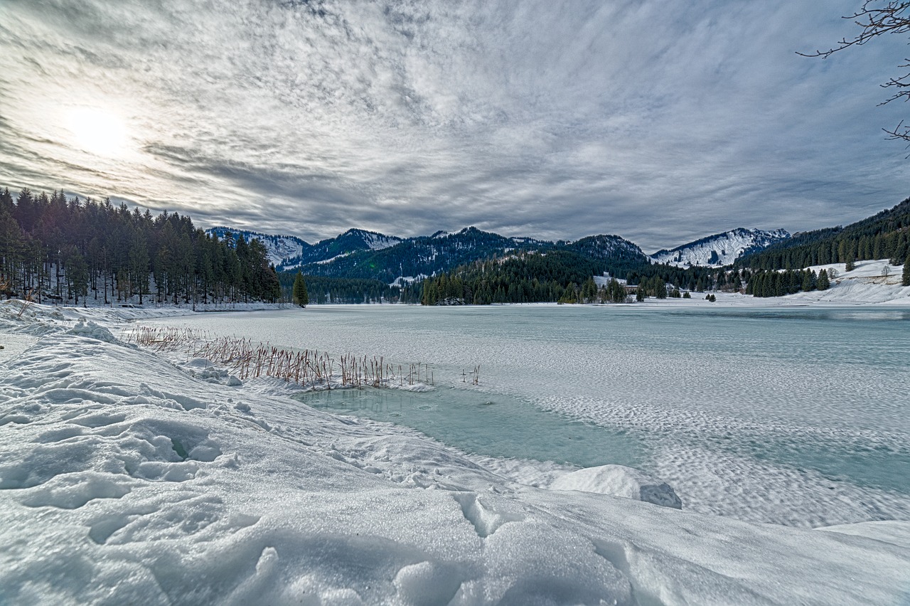 spitzingsee  bavaria  snow free photo