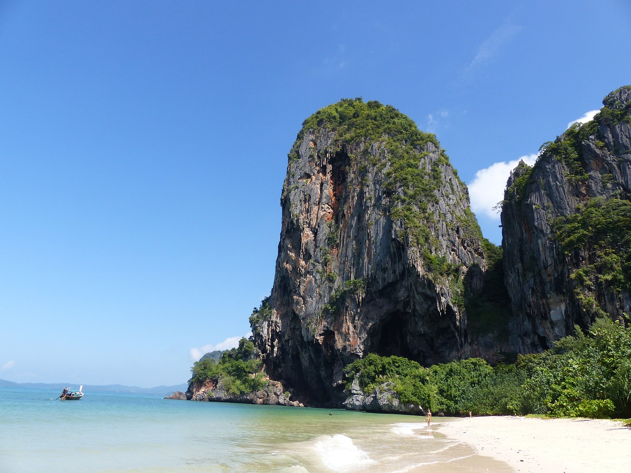 spoke the beach krabi thailand free photo