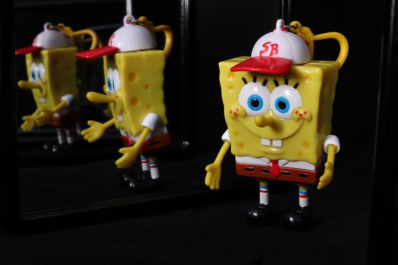 spongebob  sponge head  cap free photo