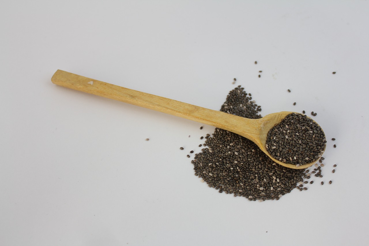 spoon chia seeds healthy free photo