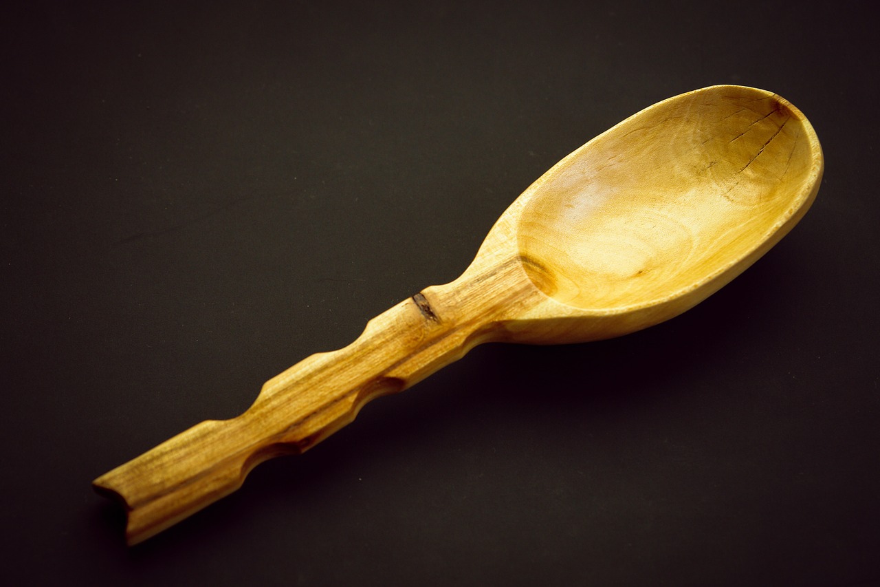 spoon wood carving free photo