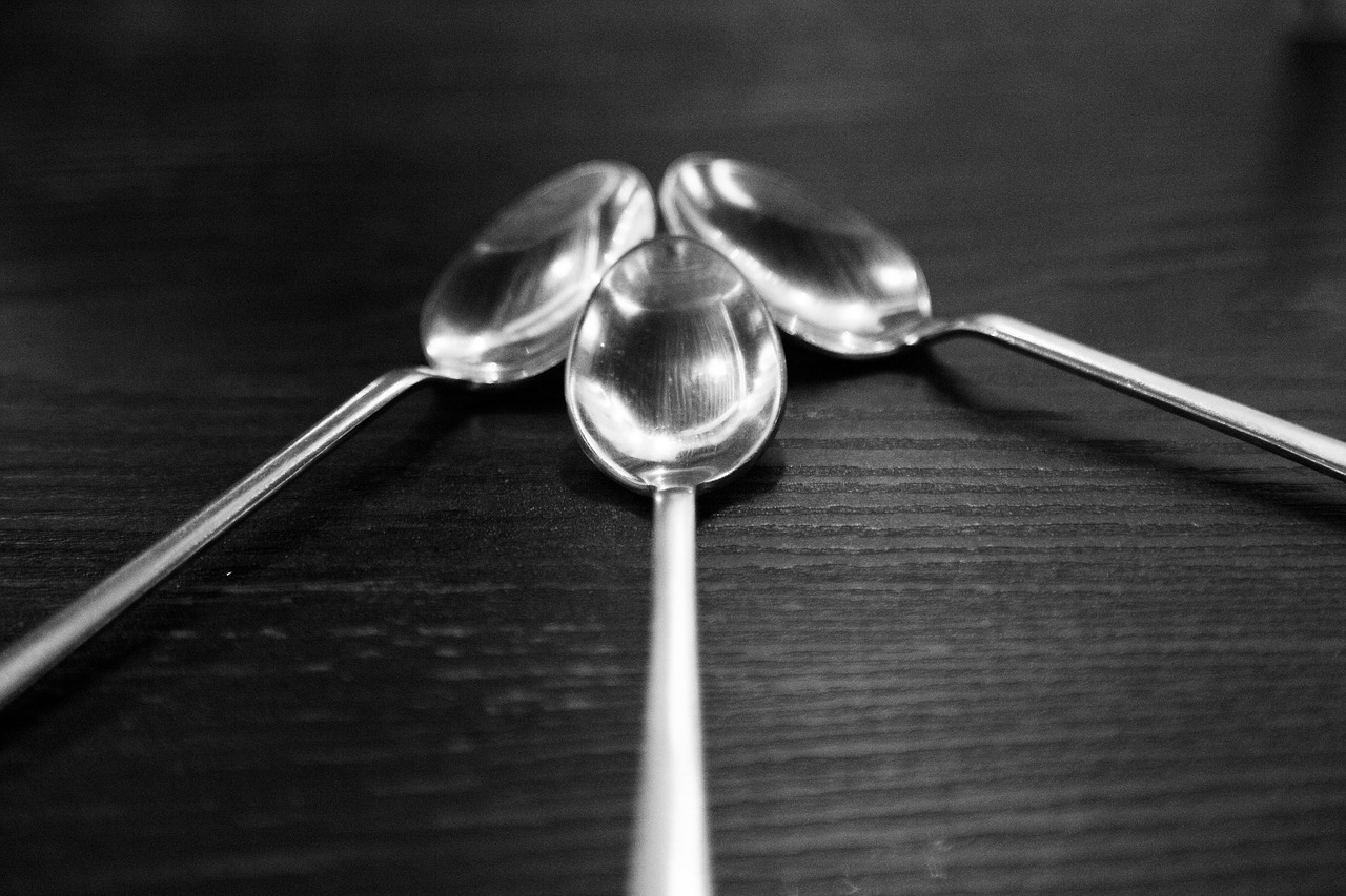 spoons  cutlery  silverware free photo