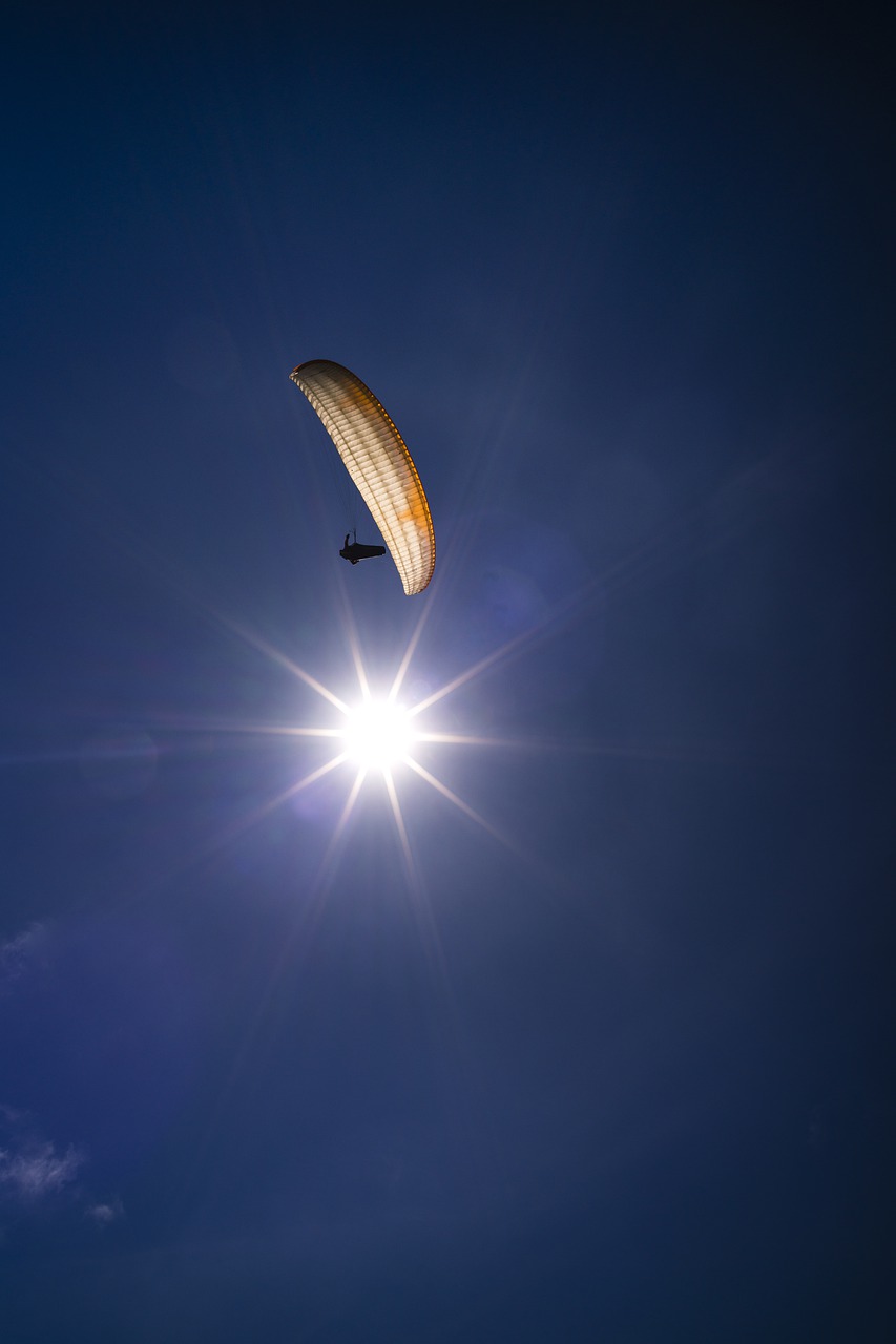 sport extreme sky free photo