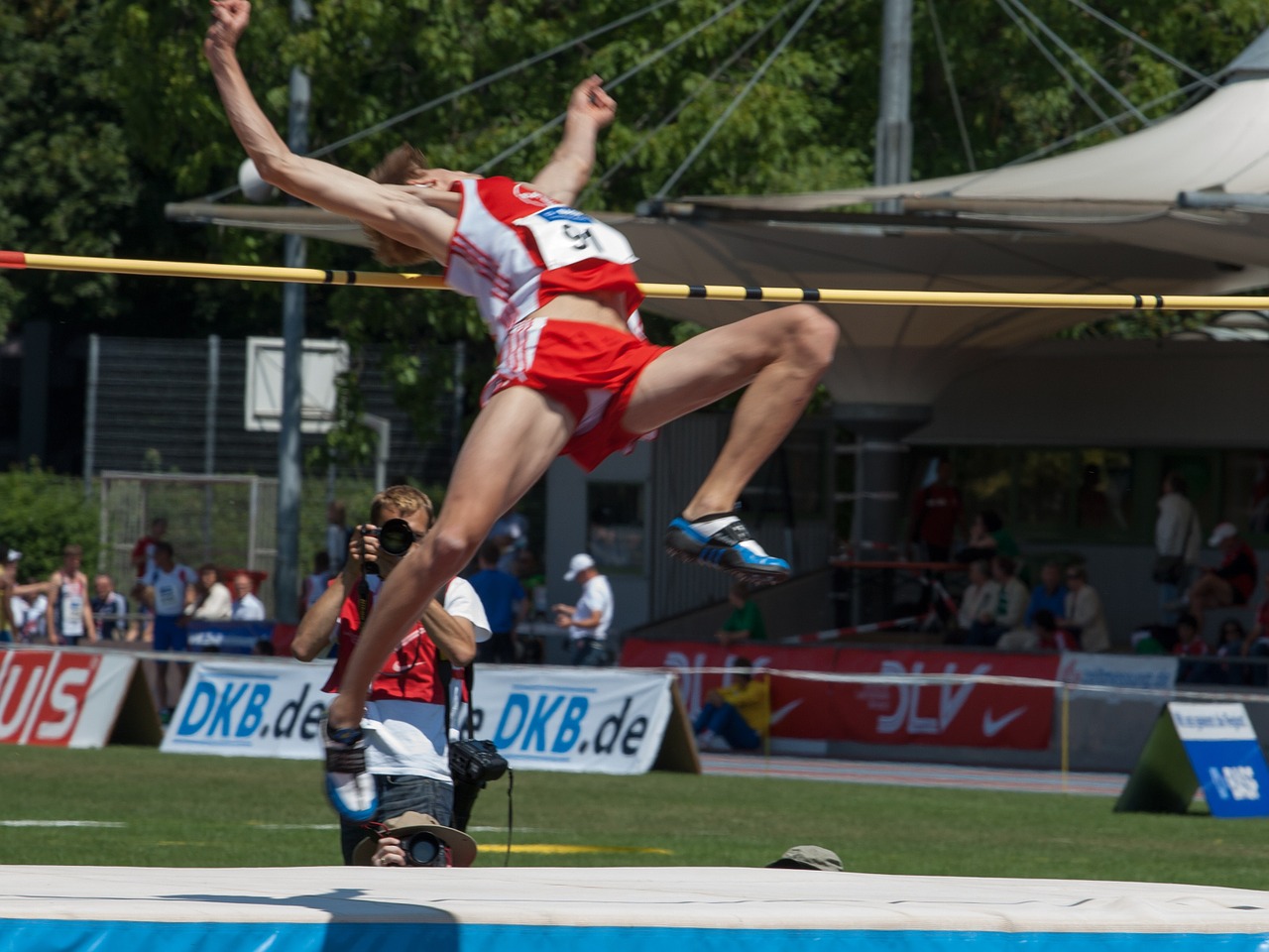 sport athletics high jump free photo