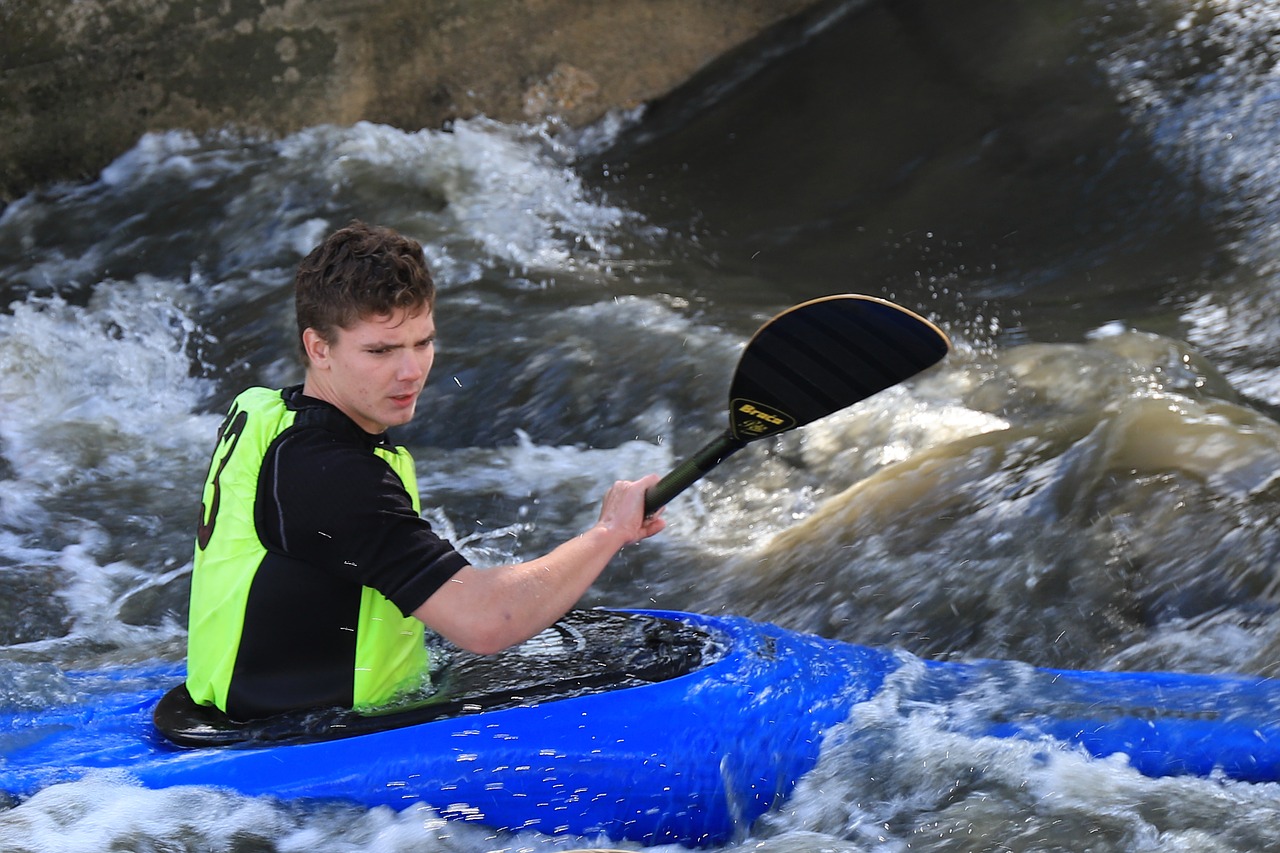 sports kayak water free photo