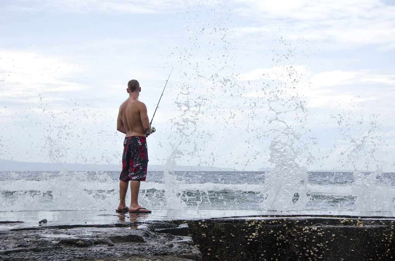 spray water sea free photo