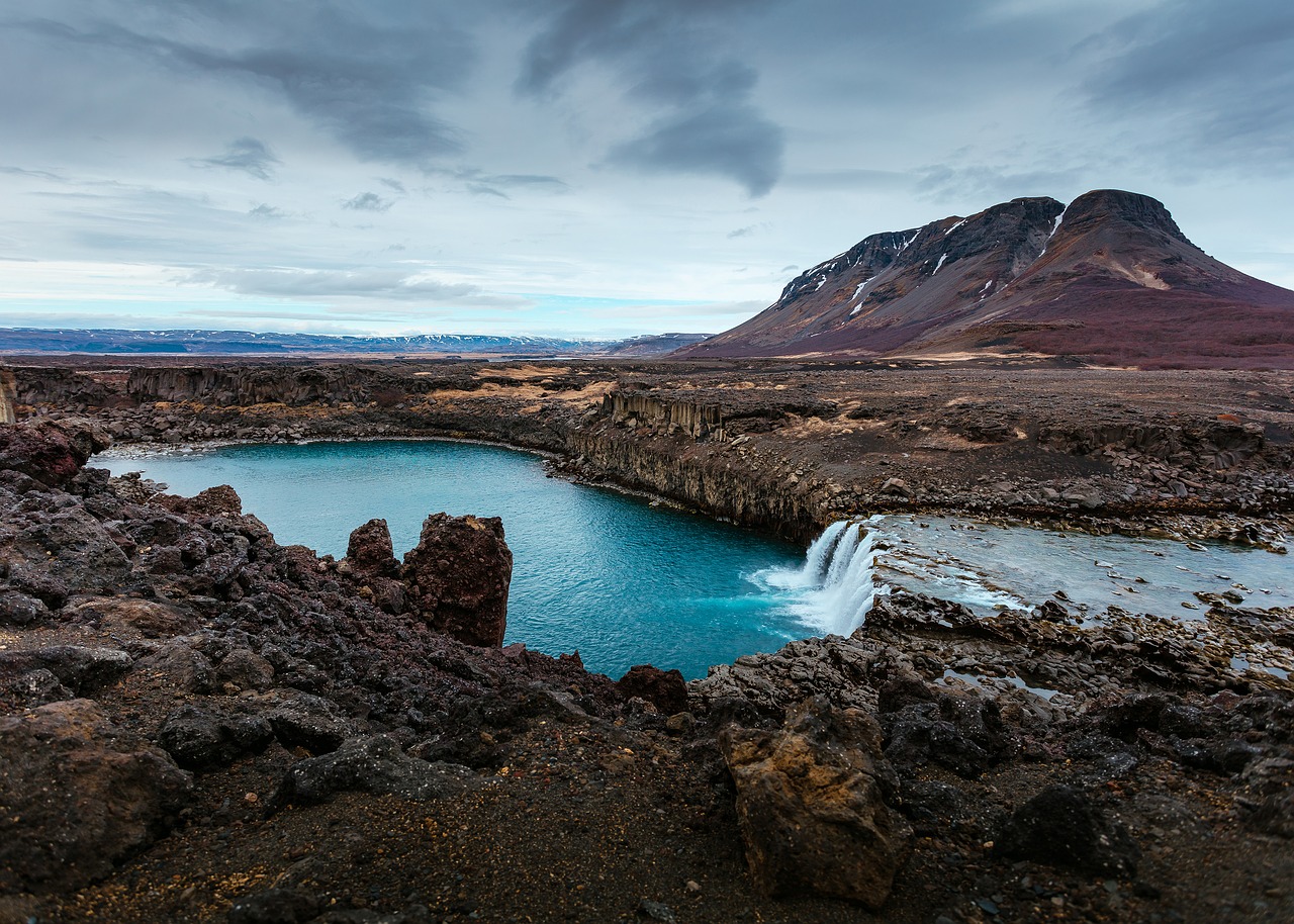 spring blue water free photo