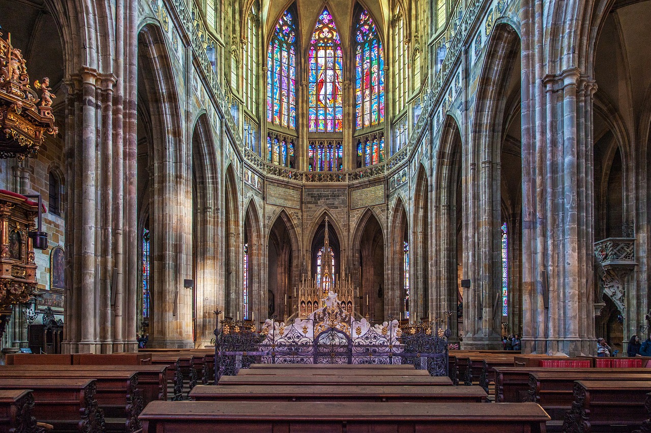 st  vitus cathedral  prague free photo