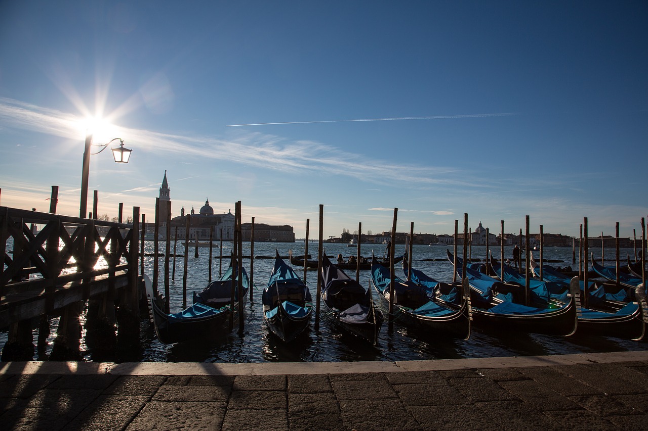 st mark's square gondola venice free photo