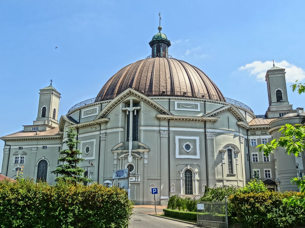 st peter's basilica vincent de paul bydgoszcz free photo