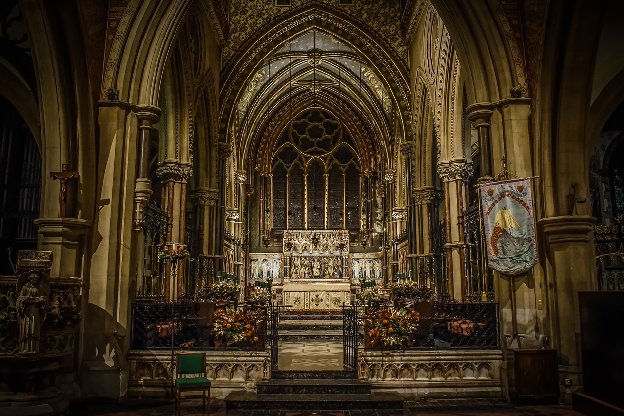 st peter's church  interior  bournemouth free photo