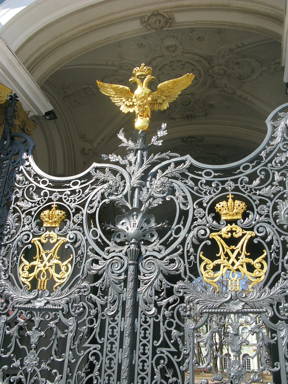 st petersburg door russia free photo