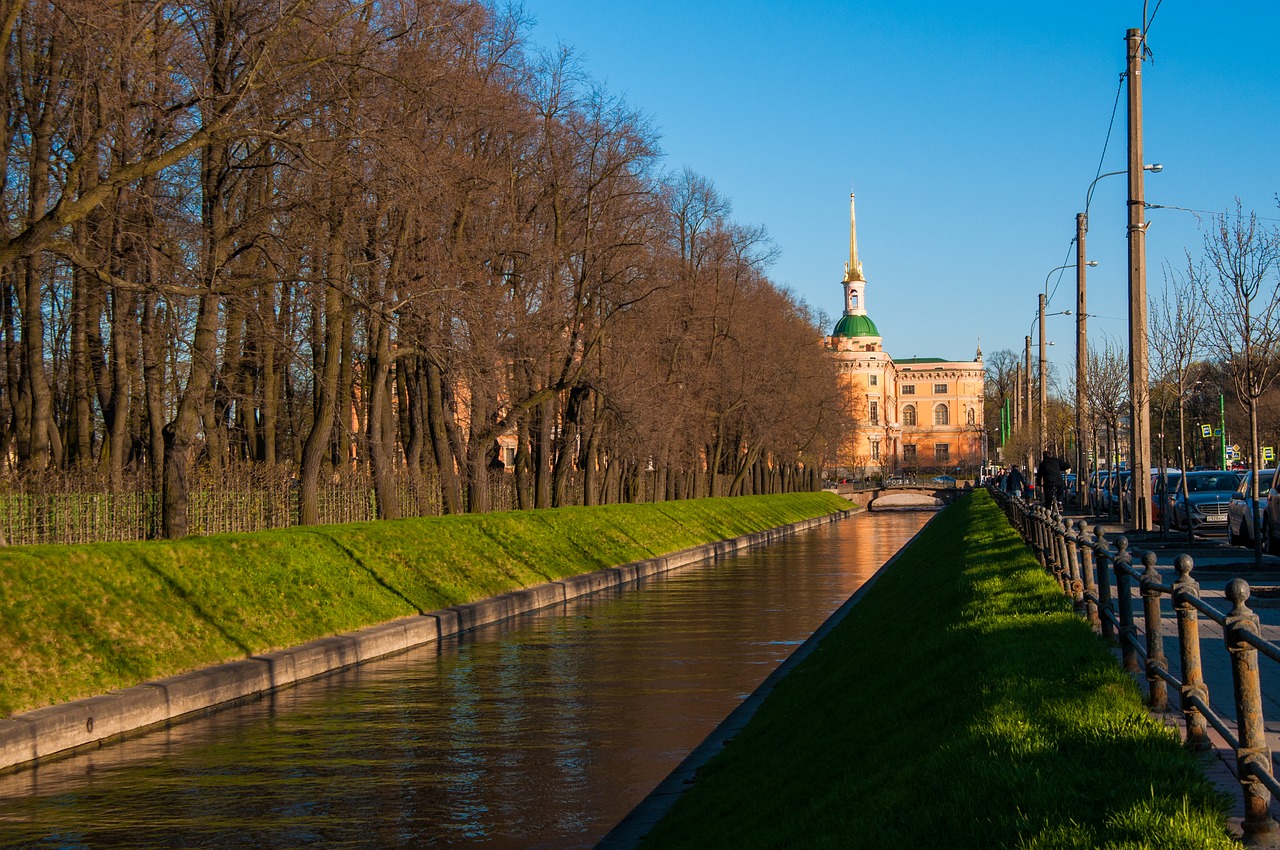 st petersburg russia  ditch  channel free photo