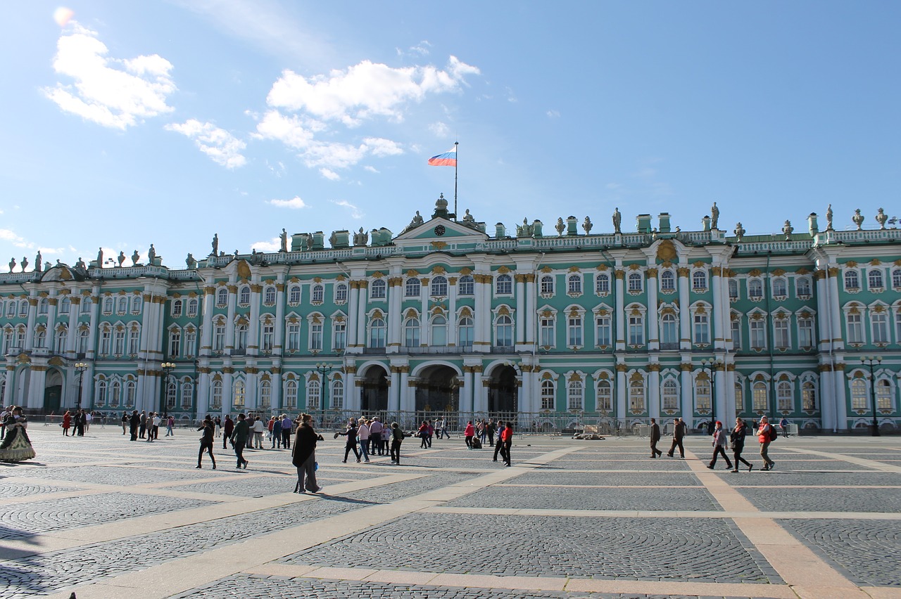 st petersburg russia  hermitage  winter palace free photo