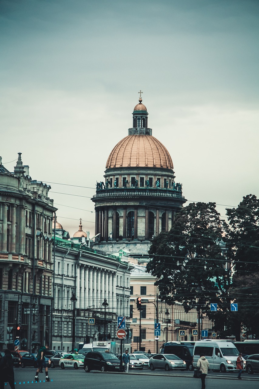 st petersburg russia  isaac  cathedral free photo