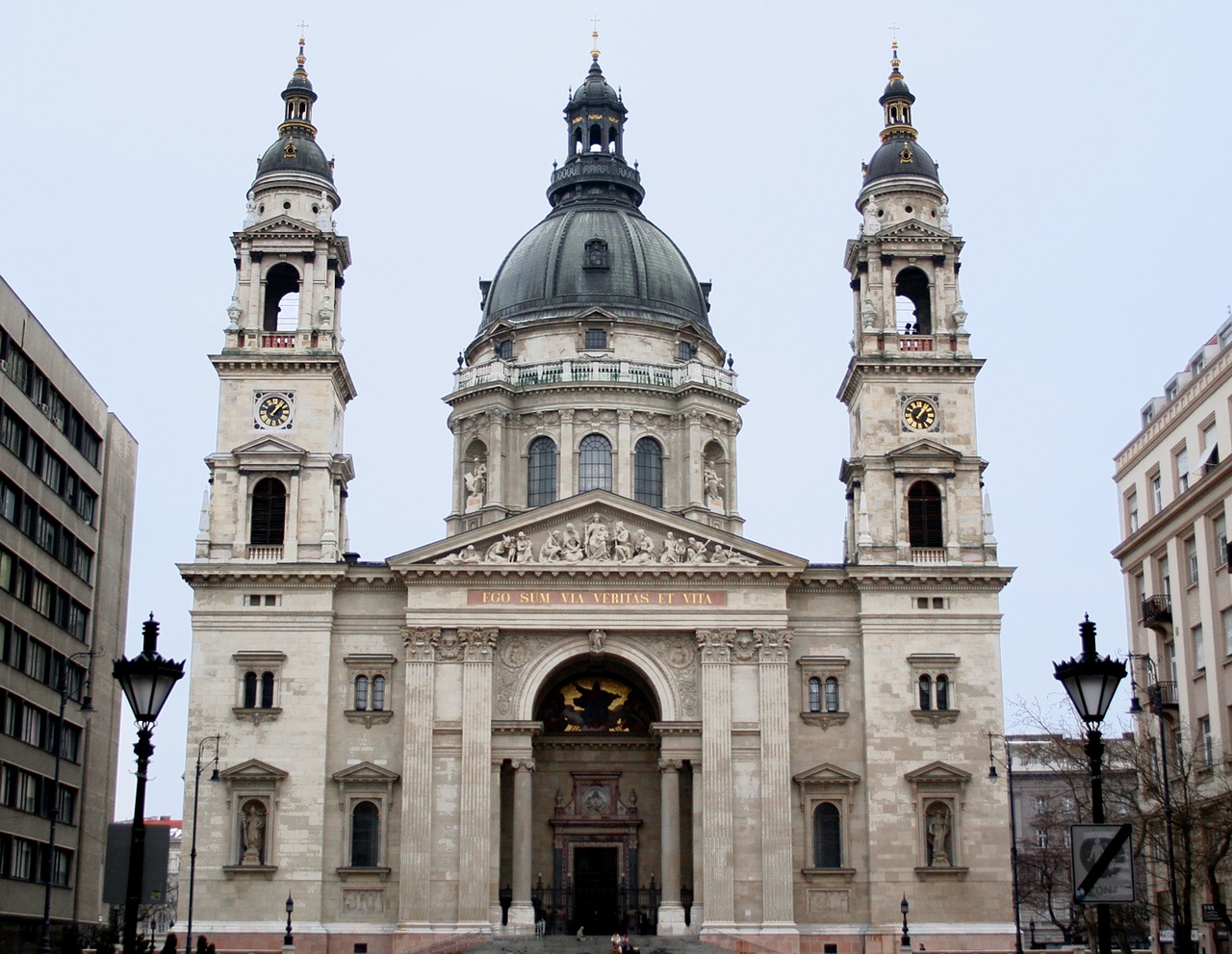 st stephen's basilica budapest hungary architecture free photo