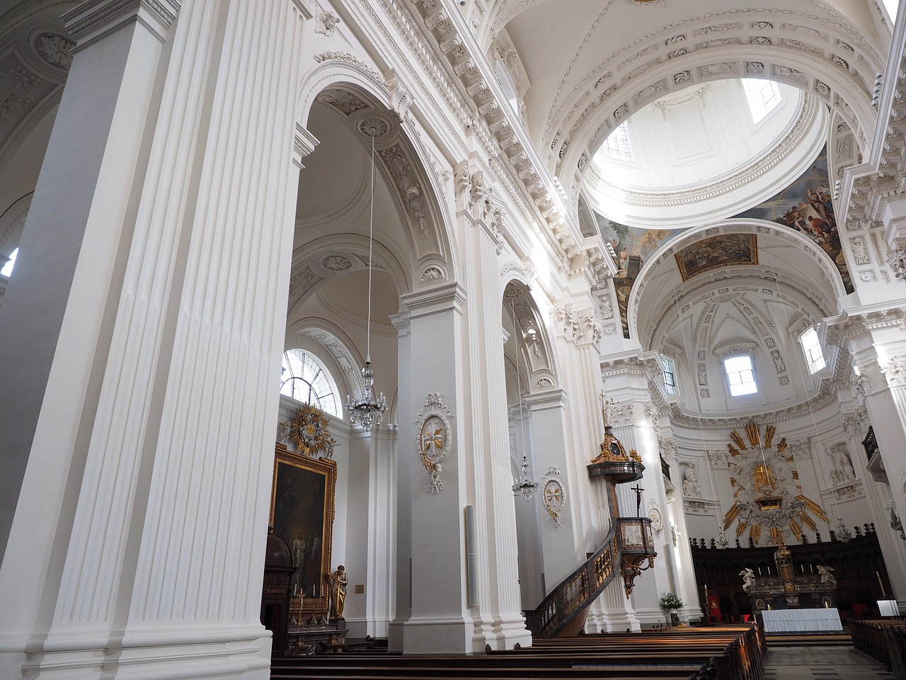 st ursus cathedral nave cathedral free photo