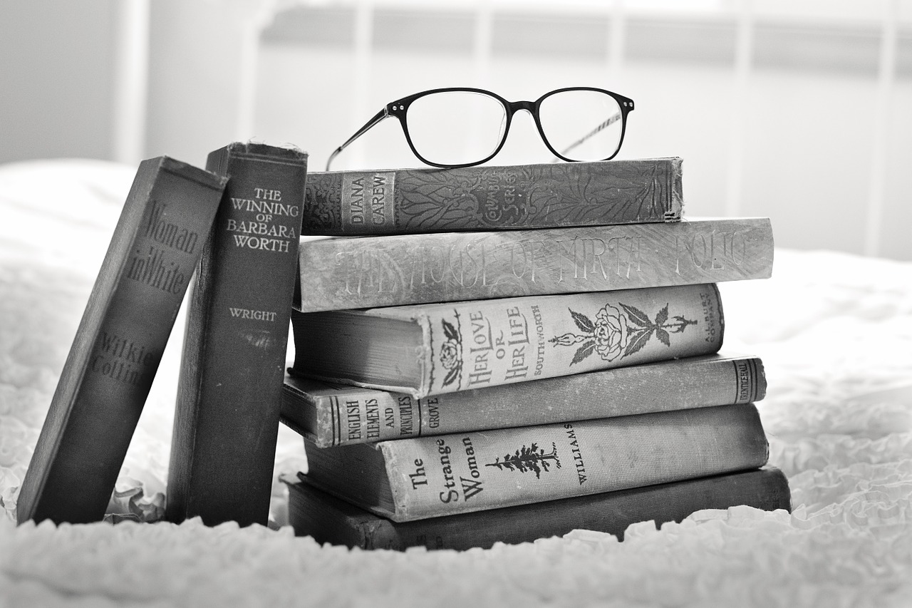 stack of books vintage books book free photo