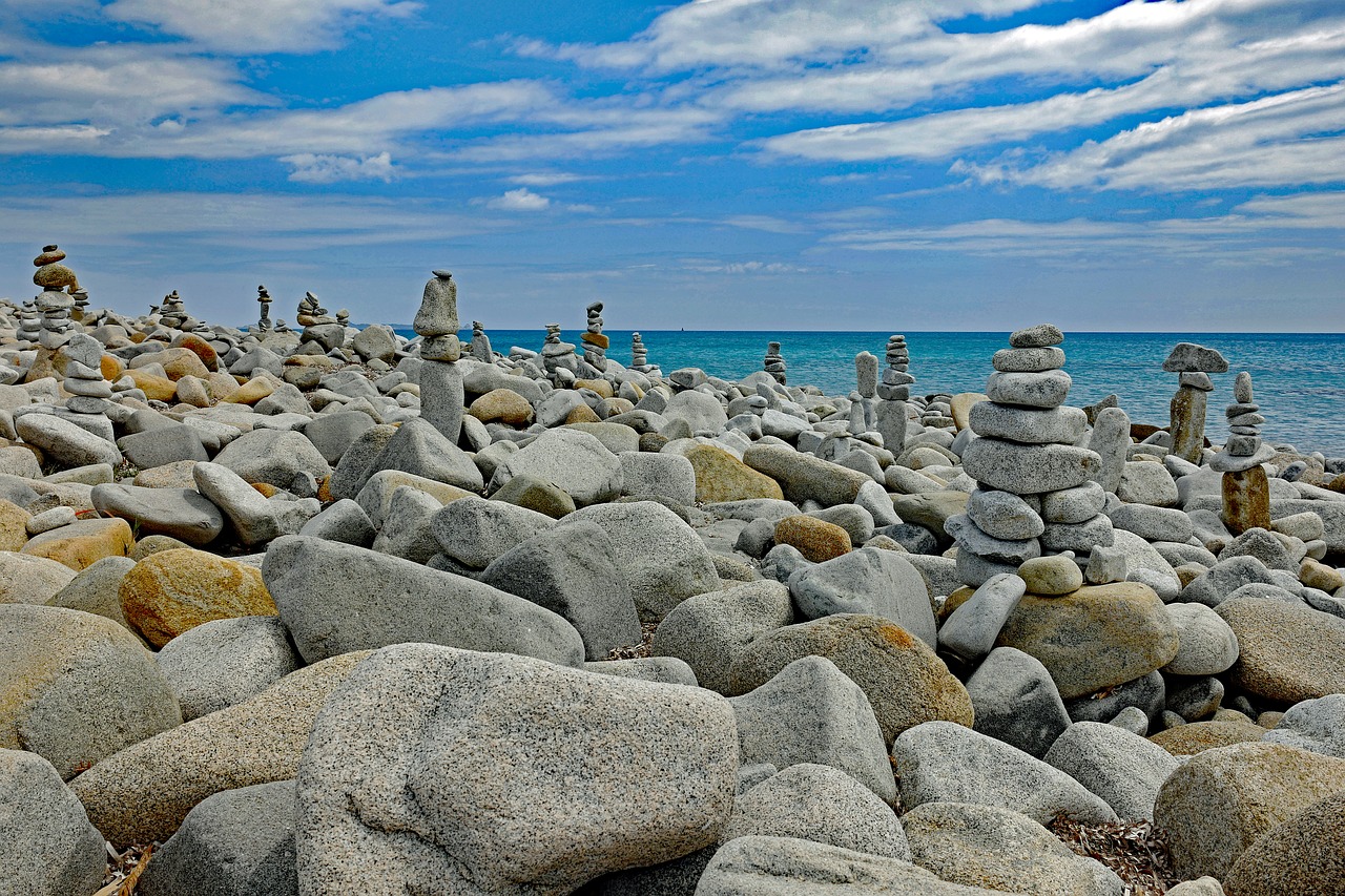 stacked stones  stone balance  rock balance free photo