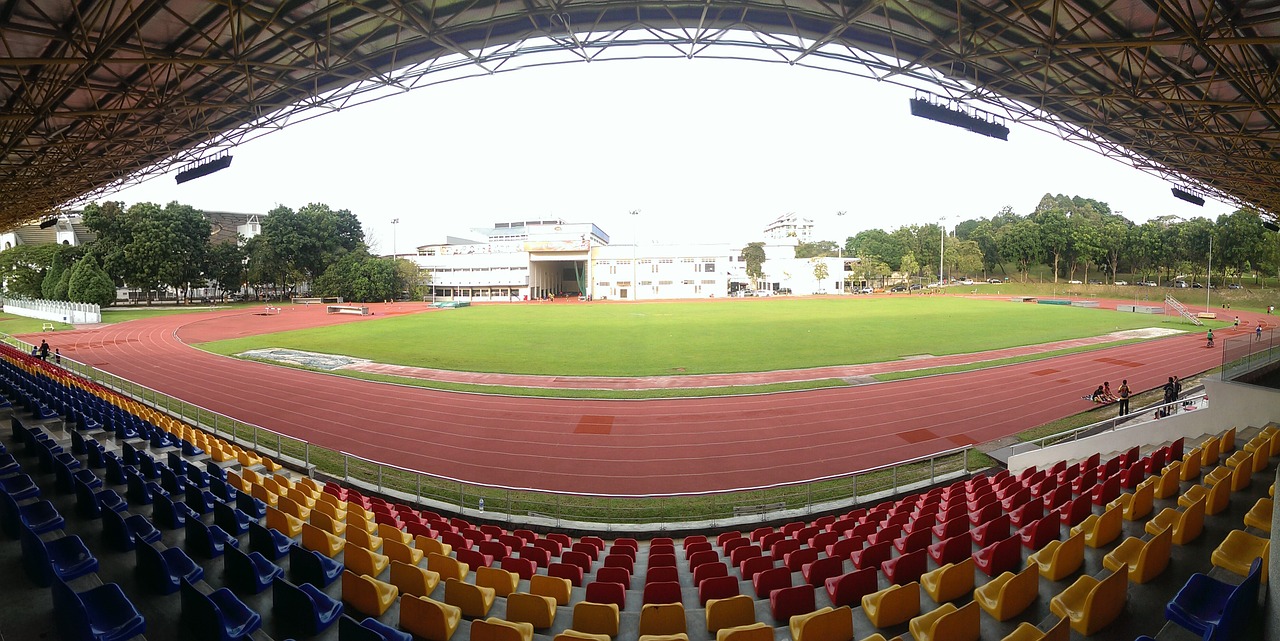 stadium track running free photo