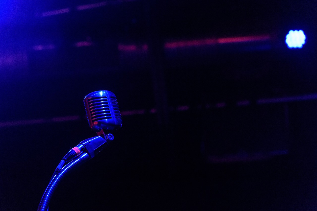 stage  microphone  music free photo