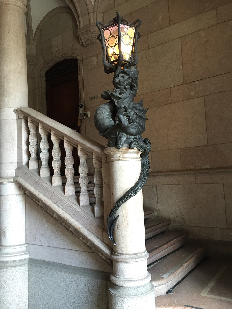 staircase dragon lamp free photo