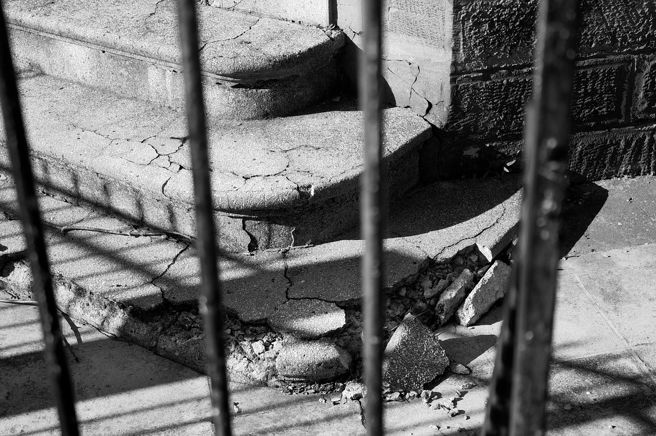 staircase decrepitude grids free photo