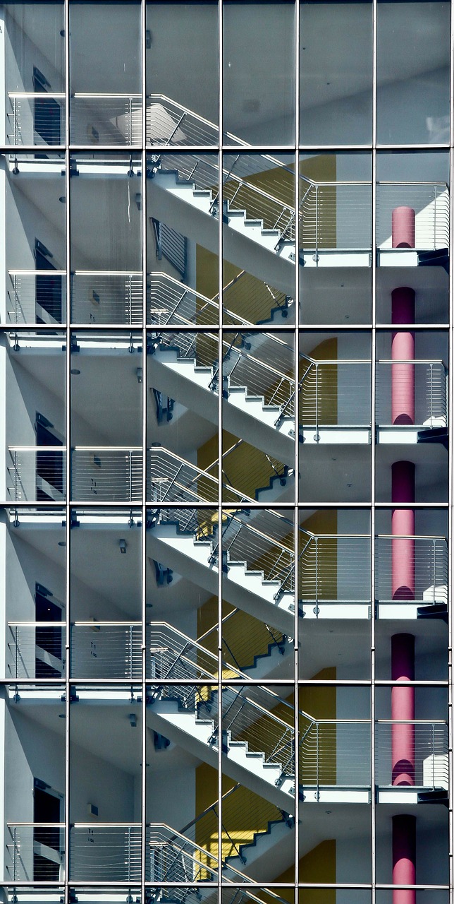staircase düsseldorf symmetry free photo