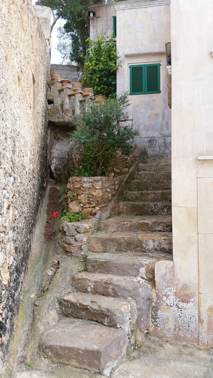 stairs input mediterranean free photo