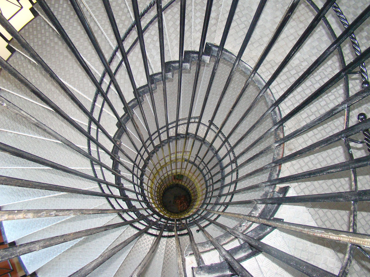 stairs spiral staircase tower free photo