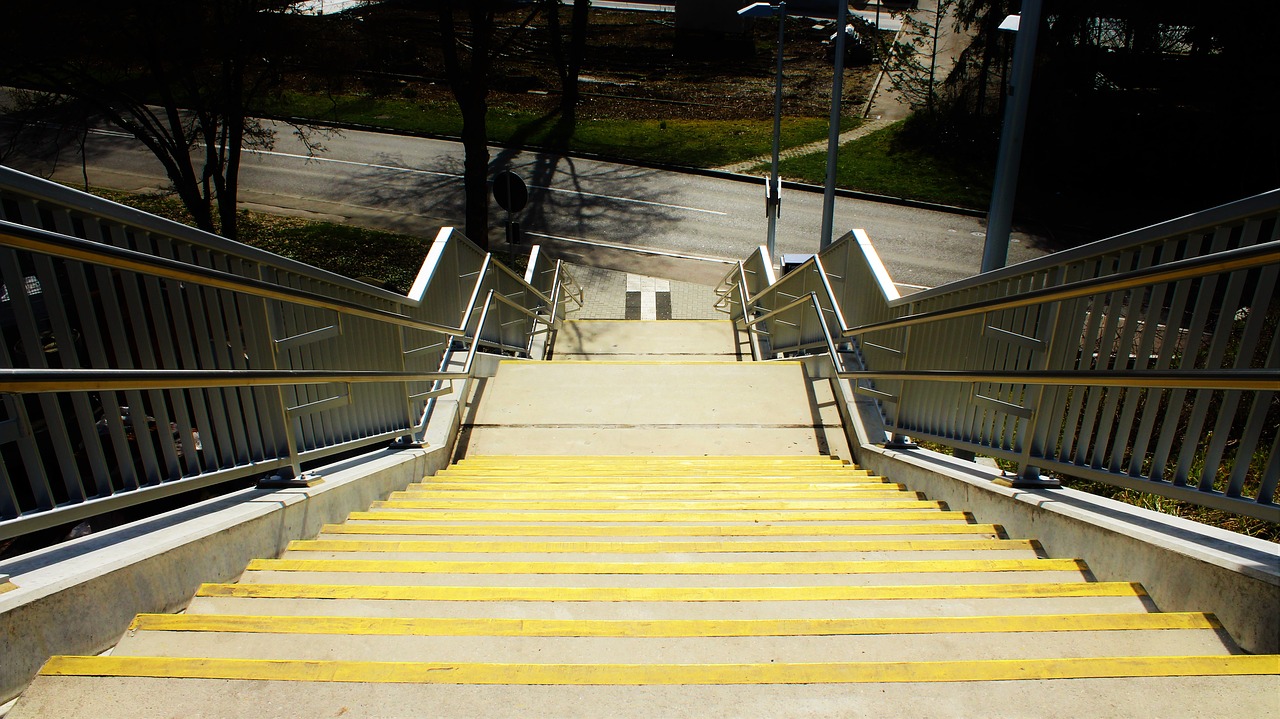 stairs yellow road free photo