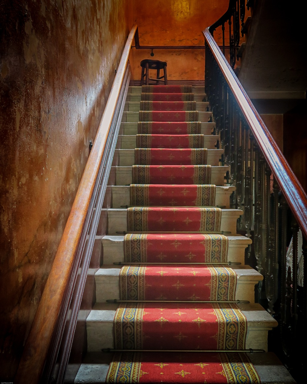 Stairs Carpet Antique Elegant Staircase Free Image From Needpix Com