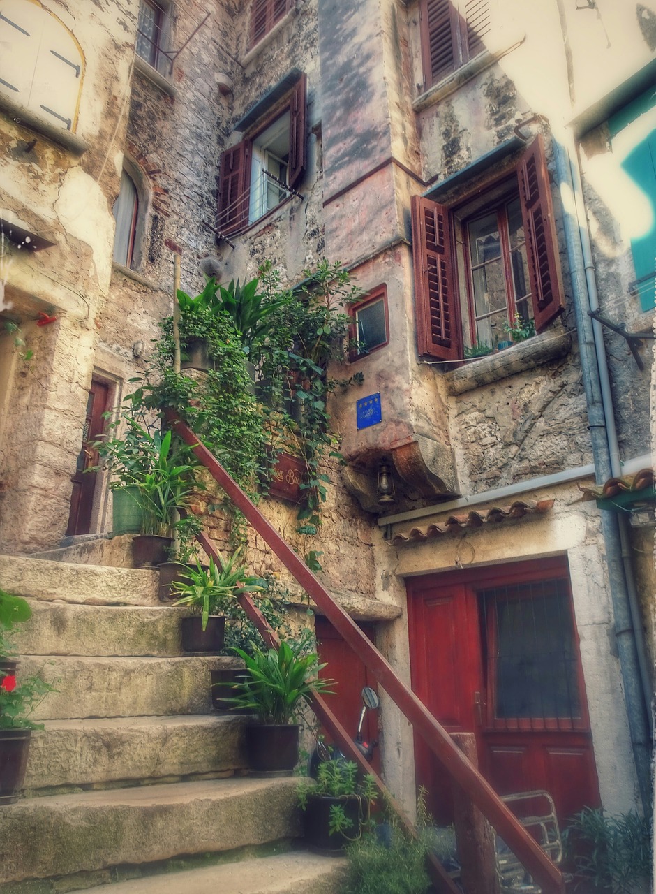 stairs romantic architecture free photo