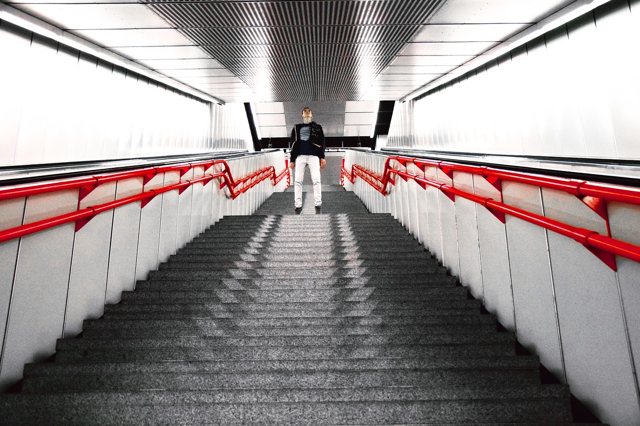 stairs  metro  passengers free photo
