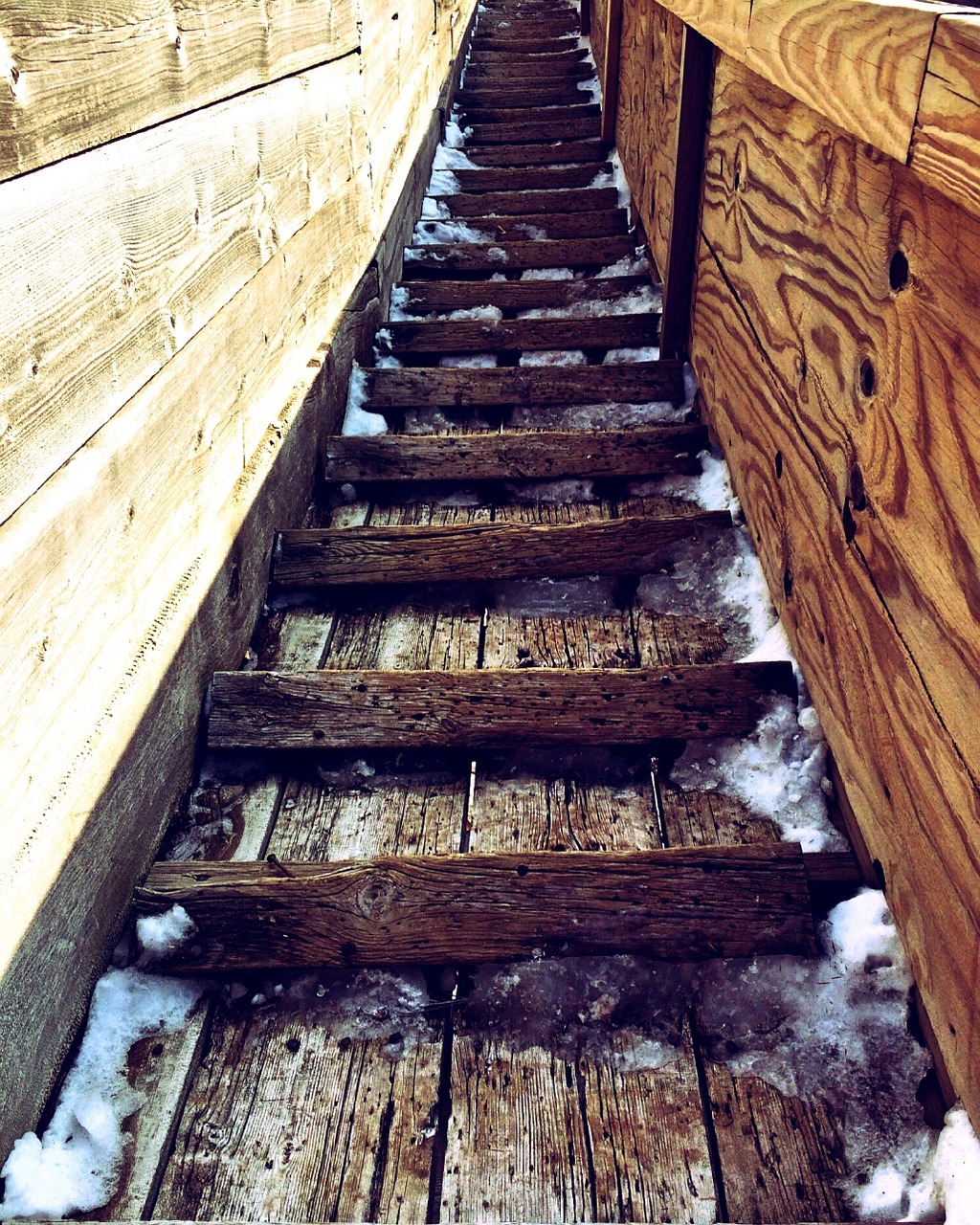 stairs wooden old free photo
