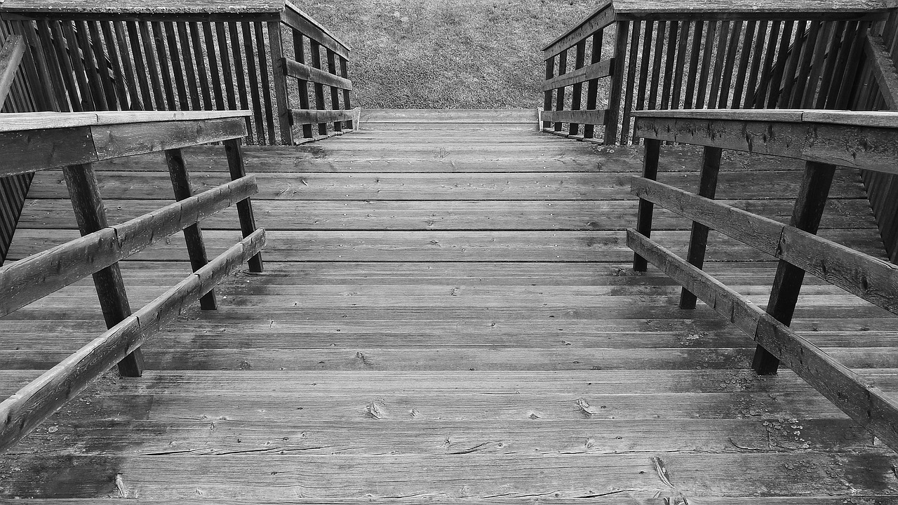 stairs wooden ladders finish free photo