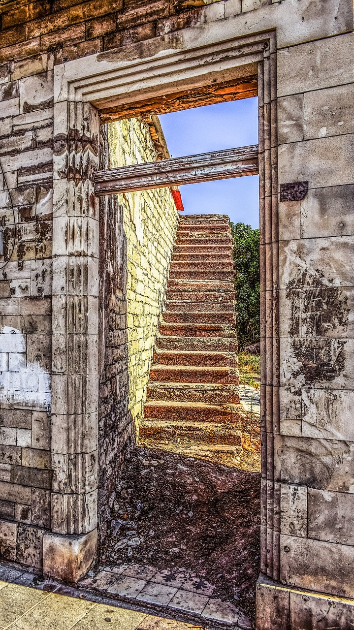 stairway to heaven old house ruin free photo