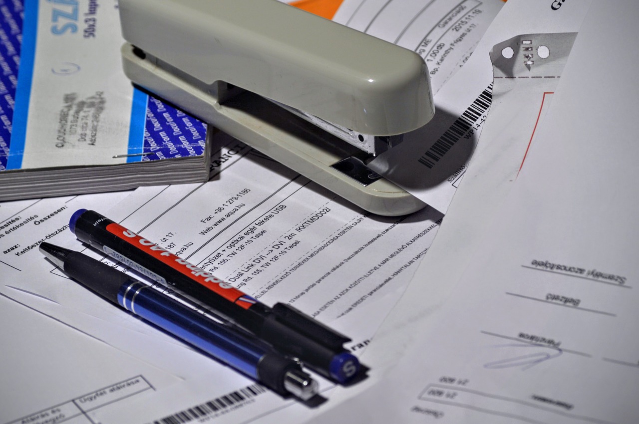 stapler pen paperwork free photo